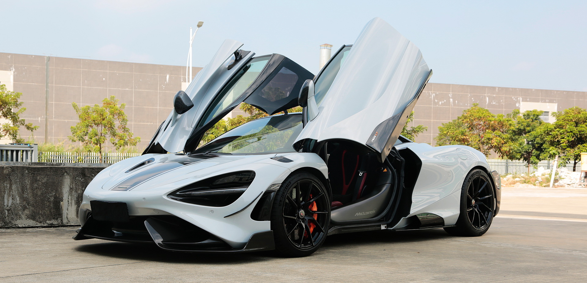 MCLAREN 720S 765LT-CONVERSION